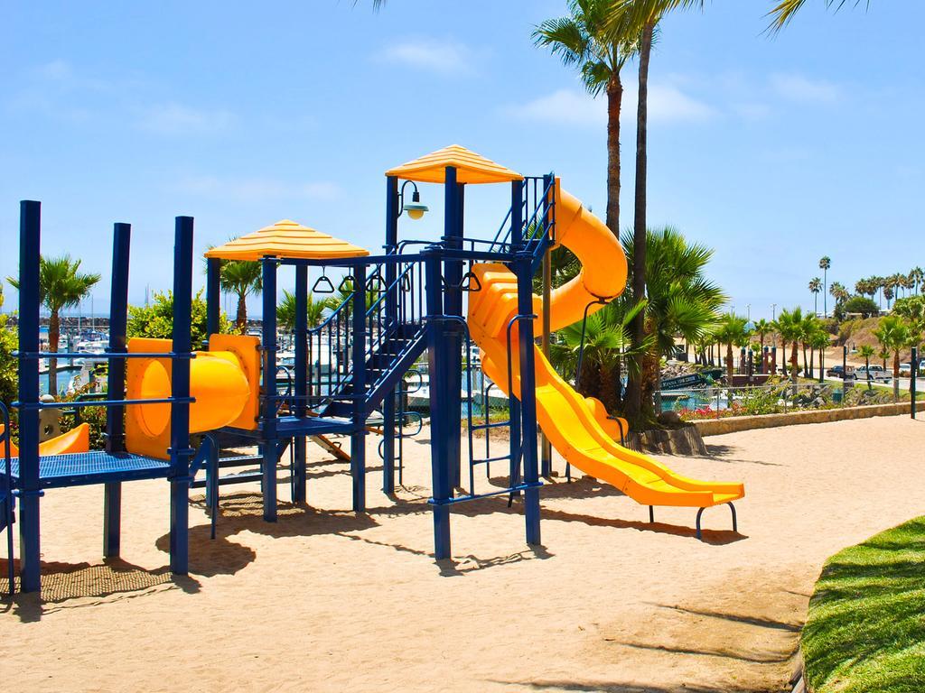 Hotel Coral&Marina Ensenada Esterno foto