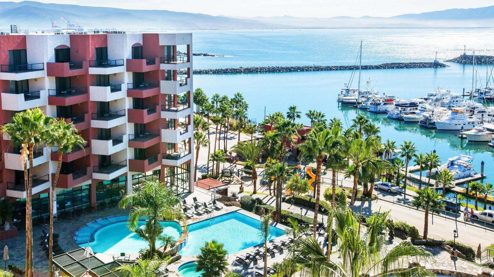 Hotel Coral&Marina Ensenada Esterno foto